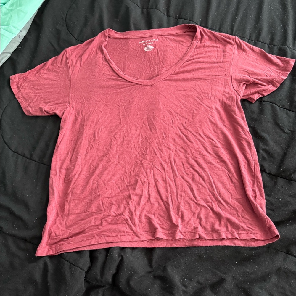 American Eagle Outfitters V-Neck Tee